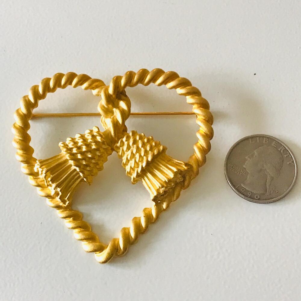 Vintage Heart Tassels & Twisted Edging Heart - Rare Statement Piece - Gold Tone